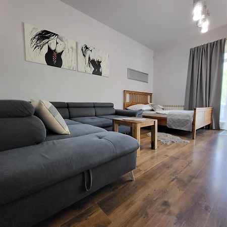 Podkowa Hotel Myslenice Bagian luar foto